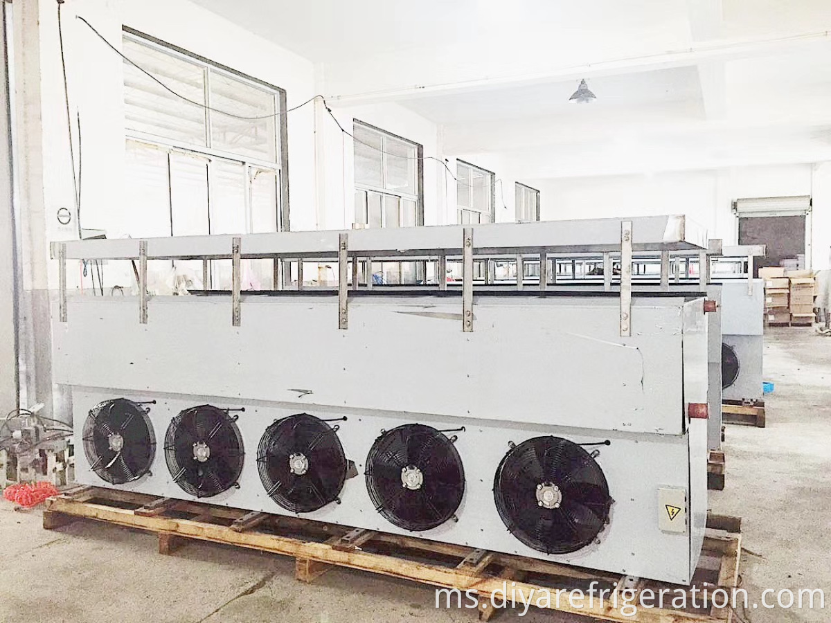 Industrial air chiller